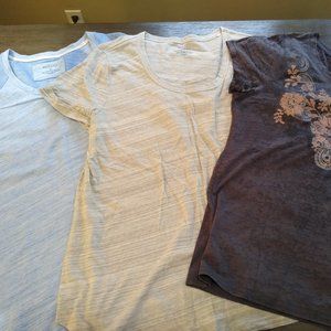 Sonoma Bundle of 3 T-Shirts